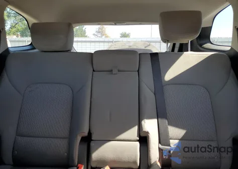 2017 Hyundai Santa Fe Se z USA, uszkodzony, nr VIN KM8SM4HF1HU220986